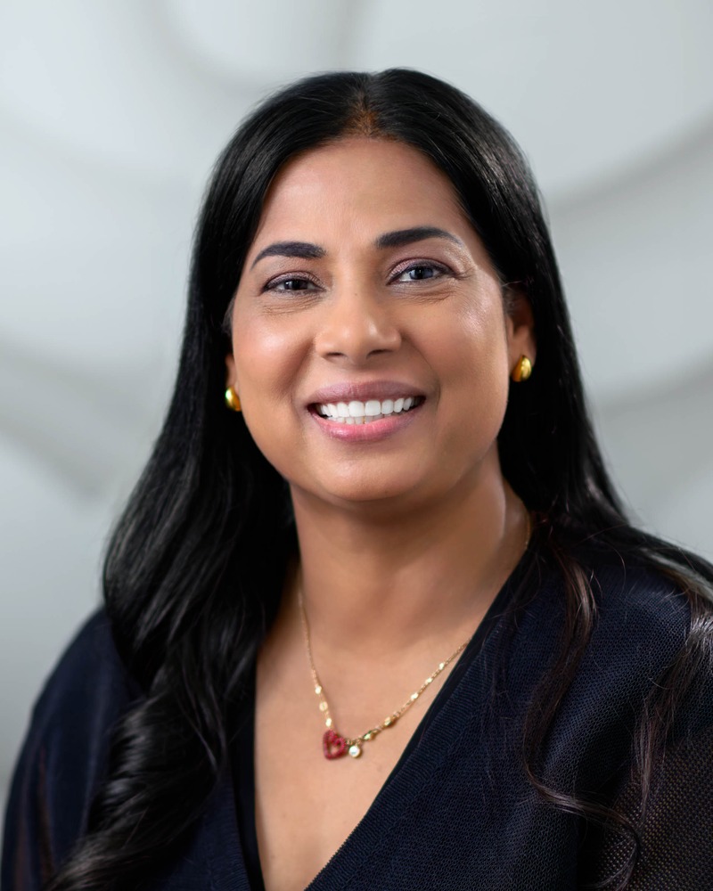 Portrait of Dr Renu Karn